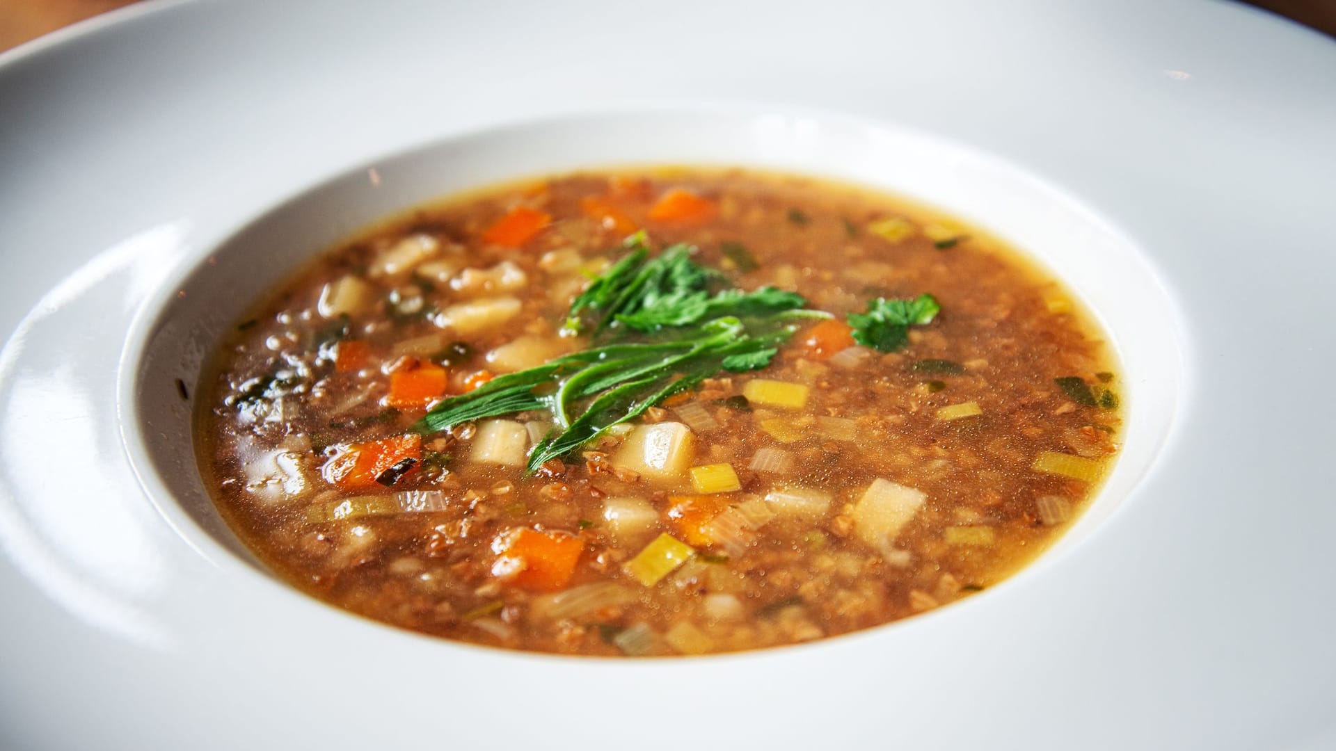 Linsensuppe mit Gemüse