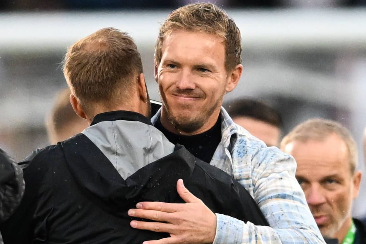 Zufrieden: Bundestrainer Julian Nagelsmann nach dem Sieg in den USA mit US-Trainer Gregg Berhalter.