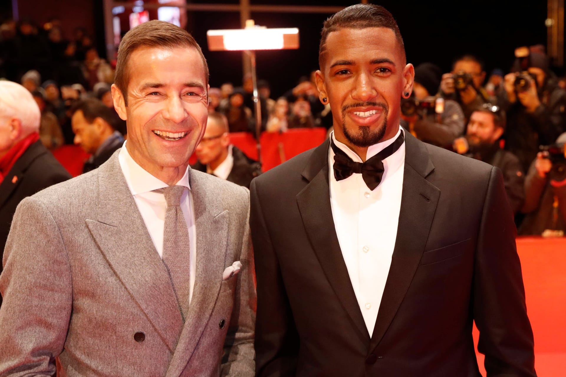 Kai Pflaume (l.) und Jérôme Boateng: Der Moderator und der Fußballprofi kennen sich und begegneten sich unter anderem auch im Februar 2017 bei der Berlinale.