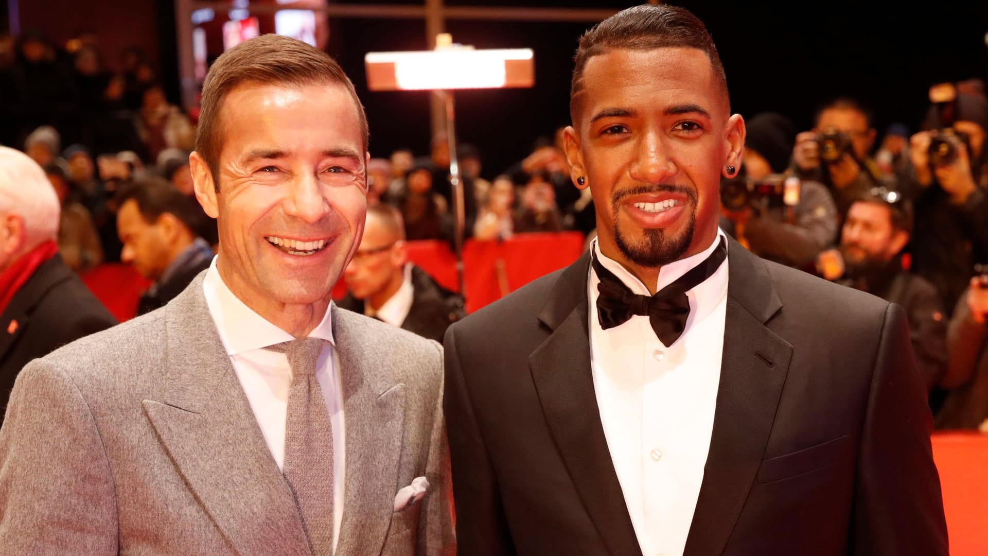 Kai Pflaume (l.) und Jérôme Boateng: Der Moderator und der Fußballprofi kennen sich und begegneten sich unter anderem auch im Februar 2017 bei der Berlinale.