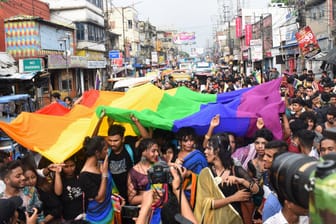"Pride month"-Parade in Kolkata: Die Homo-Ehe bleibt in Indien illegal.