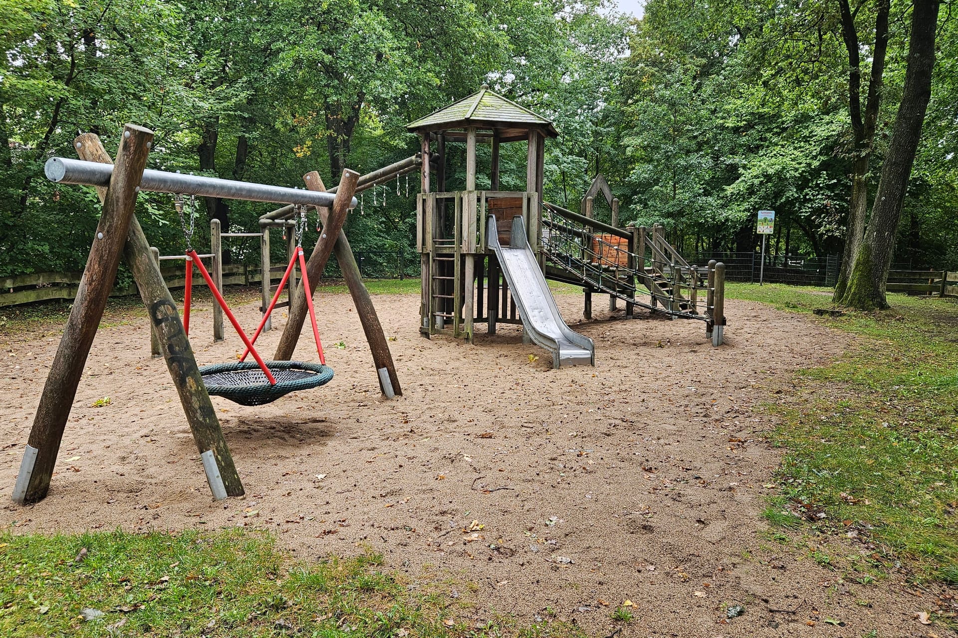 Spielplatz Kahlenberg: Hier soll ein Unbekannter mehrmals mit den Kindern gespielt haben.