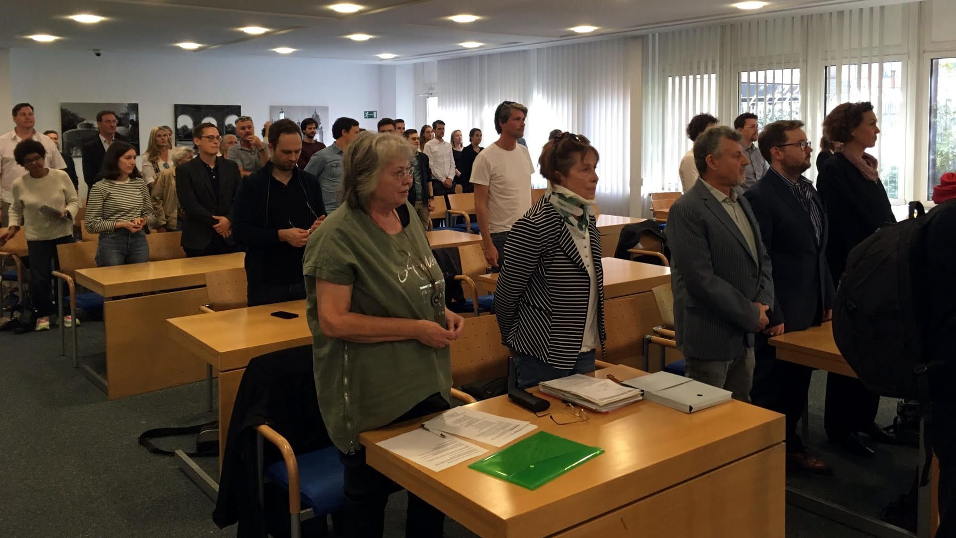 Blick in den Gerichtssaal im Verwaltungsgericht in München am Mittwochnachmittag. Am Ende wird das Pilotprojekt eine Woche früher als geplant beendet.