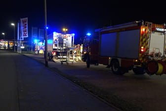 Feuerwehreinsatz im Ammerland am Dienstagabend: Ein Schaden wird bleiben.