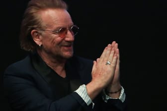 Bono vom U2: Am Montag hat er während eines Konzerts für einen besonderen Moment gesorgt.