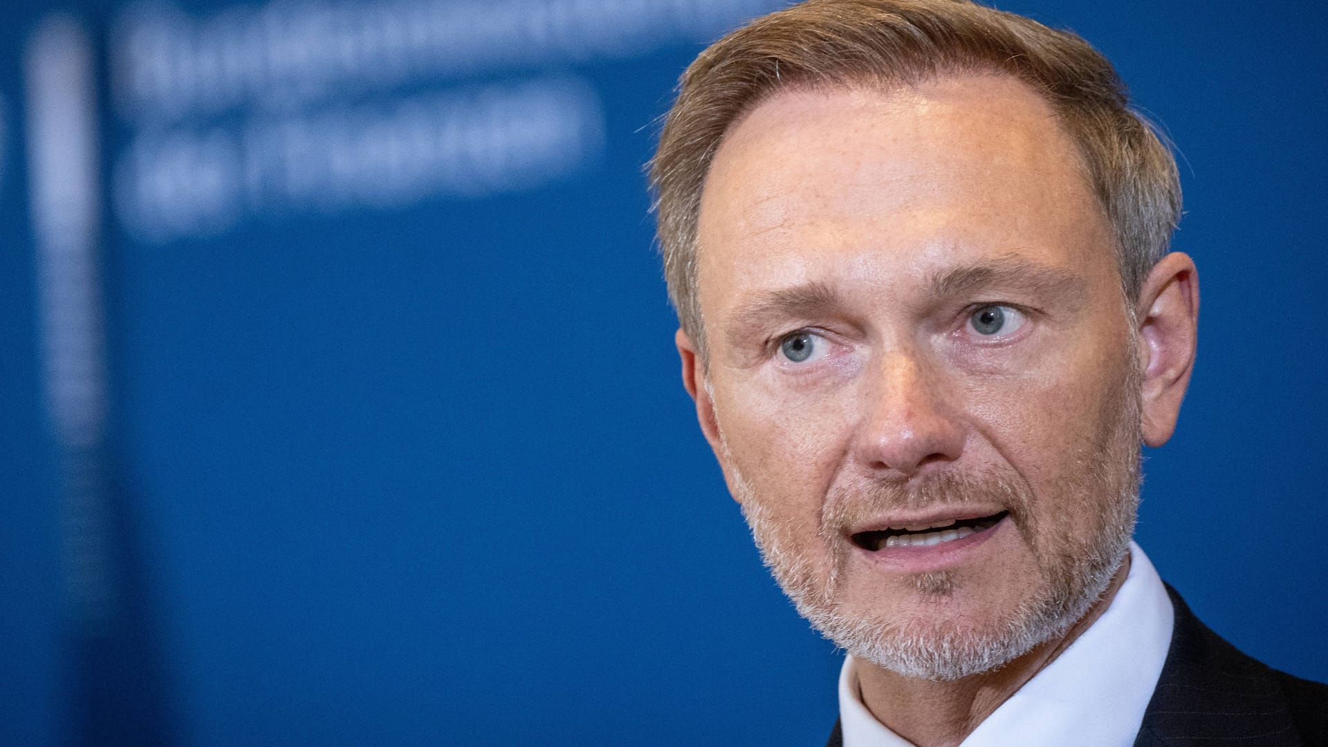 Bundesfinanzminister Christian Lindner (Archivbild): Leistungen in Deutschland würden auf Migranten wie ein Magnet wirken.