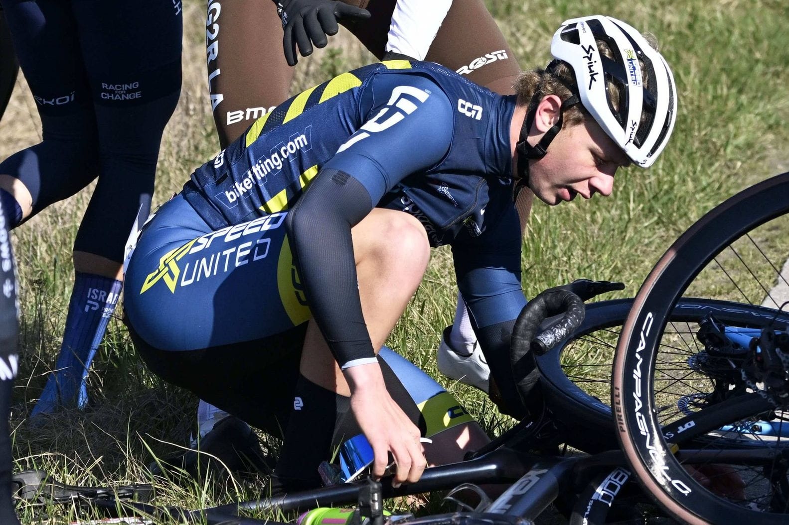 Mark Groeneveld, hier nach einem Sturz bei der Europe Tour im Februar 2023: Das Talent wurde nur 20 Jahre alt.