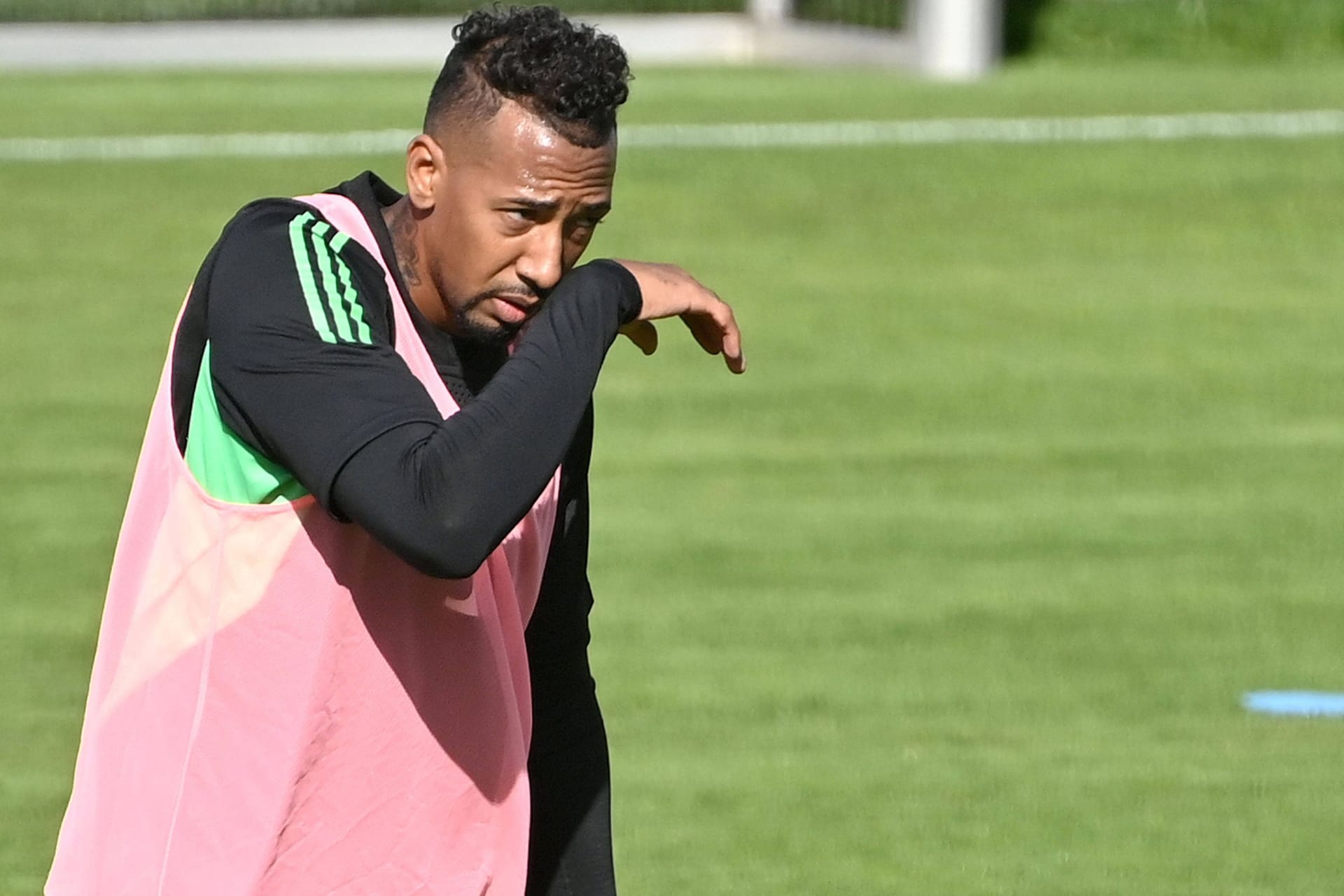 Jérôme Boateng: Der Innenverteidiger trainiert seit Sonntag mit beim FC Bayern.