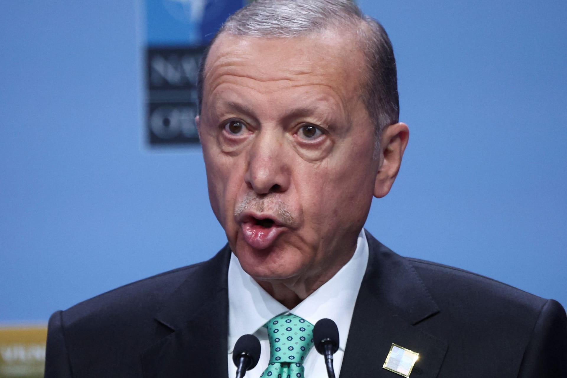 Der türkische Autokrat Recep Tayyip Erdogan bei einer Pressekonferenz im Juli 2023.