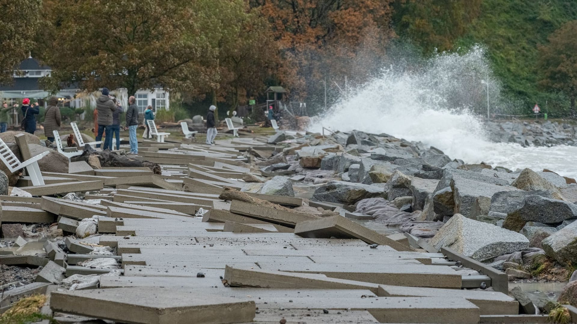 Nach der Sturmflut an der Ostseeküste - Sassnitz