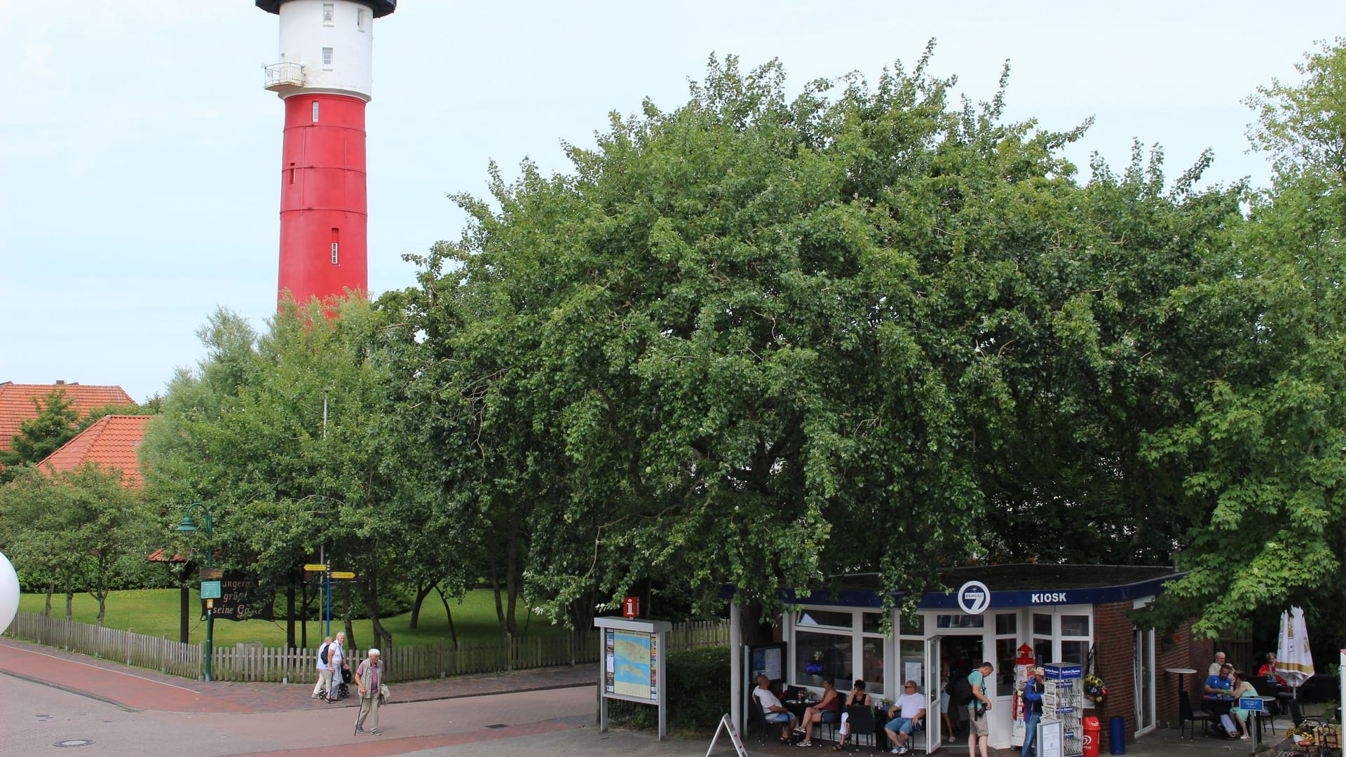 Kiosk "Hangar 7" (Archivfoto): Direkt am Bahnhof und in Sichtweite zum Alten Leuchtturm Wangerooge liegt das Objekt.