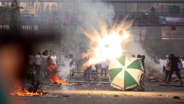 Demonstranten in Bangladesch: Bei Auseinandersetzungen mit der Polizei ist mindestens eine Person erschossen worden.