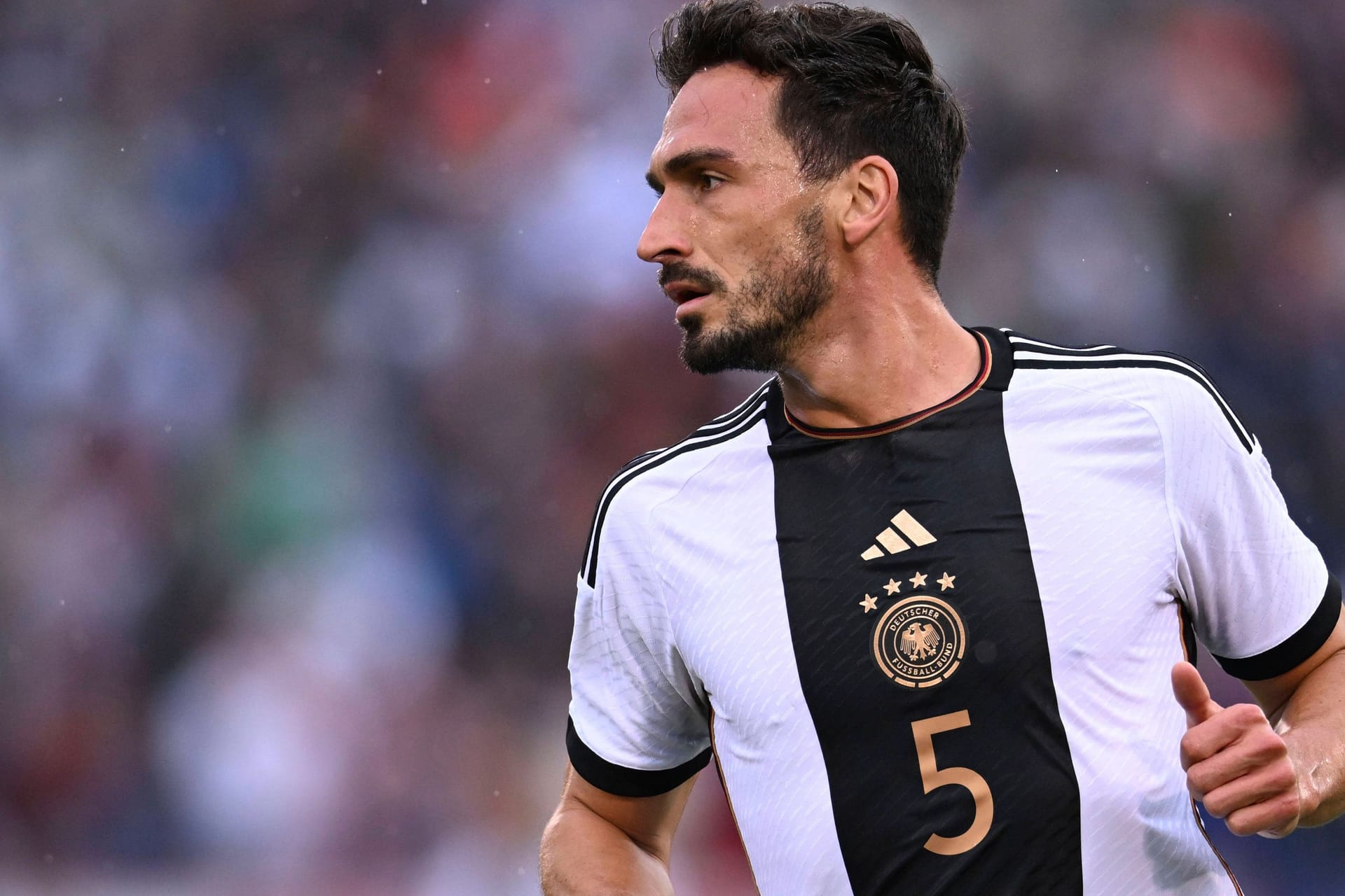 Mats Hummels: Der Innenverteidiger feierte nach zwei Jahren sein Comeback in der Nationalelf.