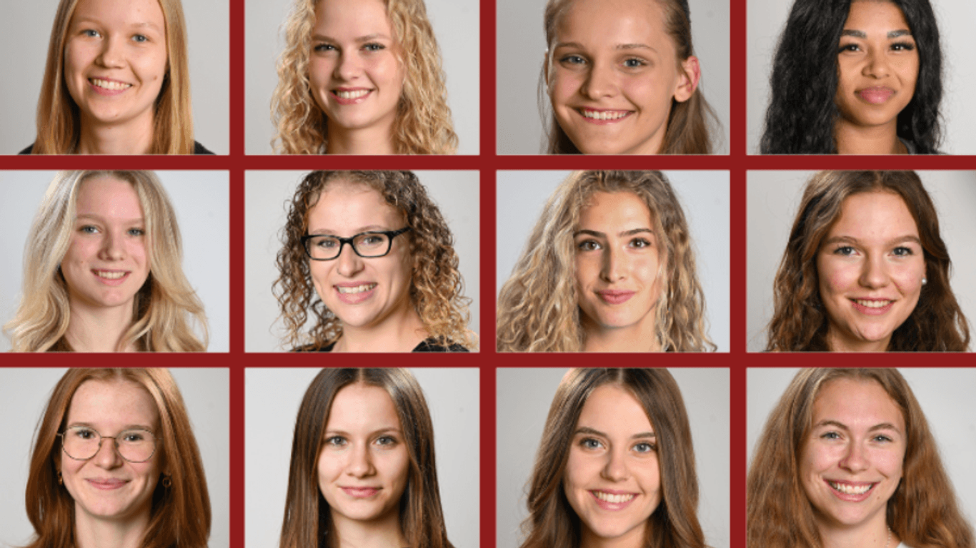 Diese zwölf Kandidatinnen stehen aktuell zur Wahl und wollen Nürnberger Christkind werden.