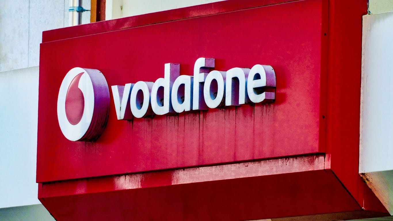 Vodafone-Filiale (Symbolfoto): Die Hamburger Kunden haben mit Störungen zu kämpfen.