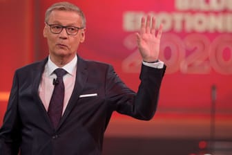 Günther Jauch: Der Moderator wird sich im NDR die Ehre geben.