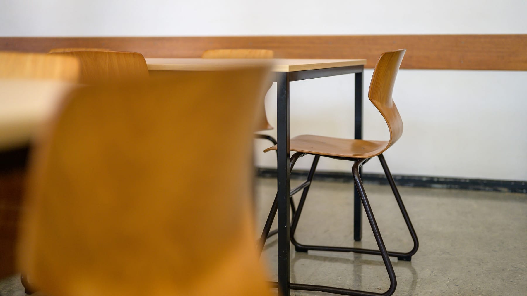 Kein Personal Kein Geld Mehr Unterricht Sachsens Schulen Im Notstand - iq28m5z