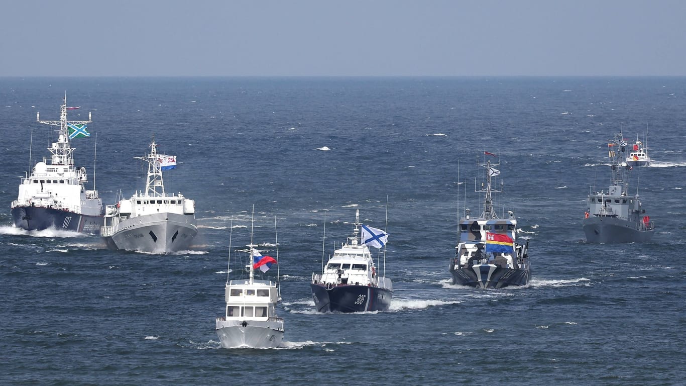 Baltische Flotte von Russland (Archivbild): Die Schiffe sind häufig ohne Signal auf der Ostsee unterwegs.