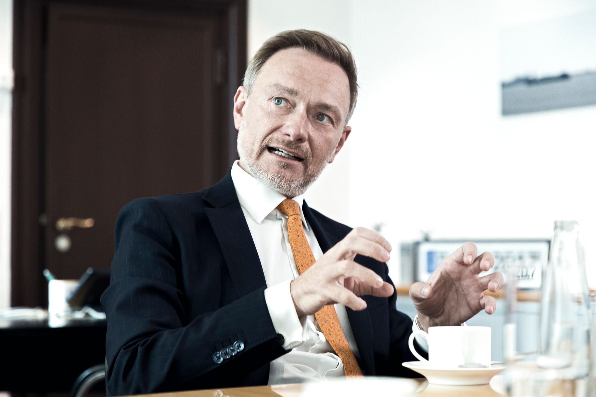 Lindner im Interview mit t-online: "Oppositionelles Bodenturnen"