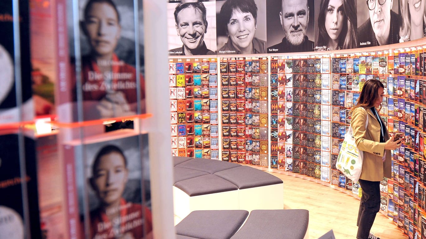 Die Frankfurter Buchmesse geht los. Wir informieren über alles rund um Buchmesse 2023 und sind für Sie vor Ort.