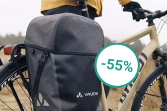 Amazon bietet die Fahrradtasche Aqua Back Pro von Vaude heute im Doppelpack zum halben Preis an.