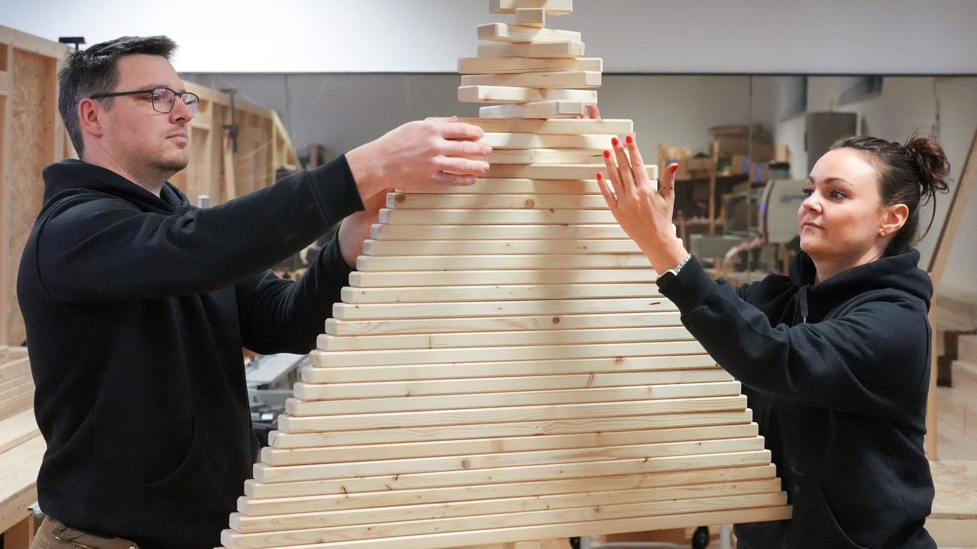 Stahnsdorfer Weihnachtsbäume aus Holz Stahnsdorfer Weihnachtsbäume aus Holz