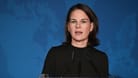 Annalena Baerbock: Die Außenministerin trifft in Nordmazedonien auf ihren russischen Amtskollegen Sergej Lawrow.