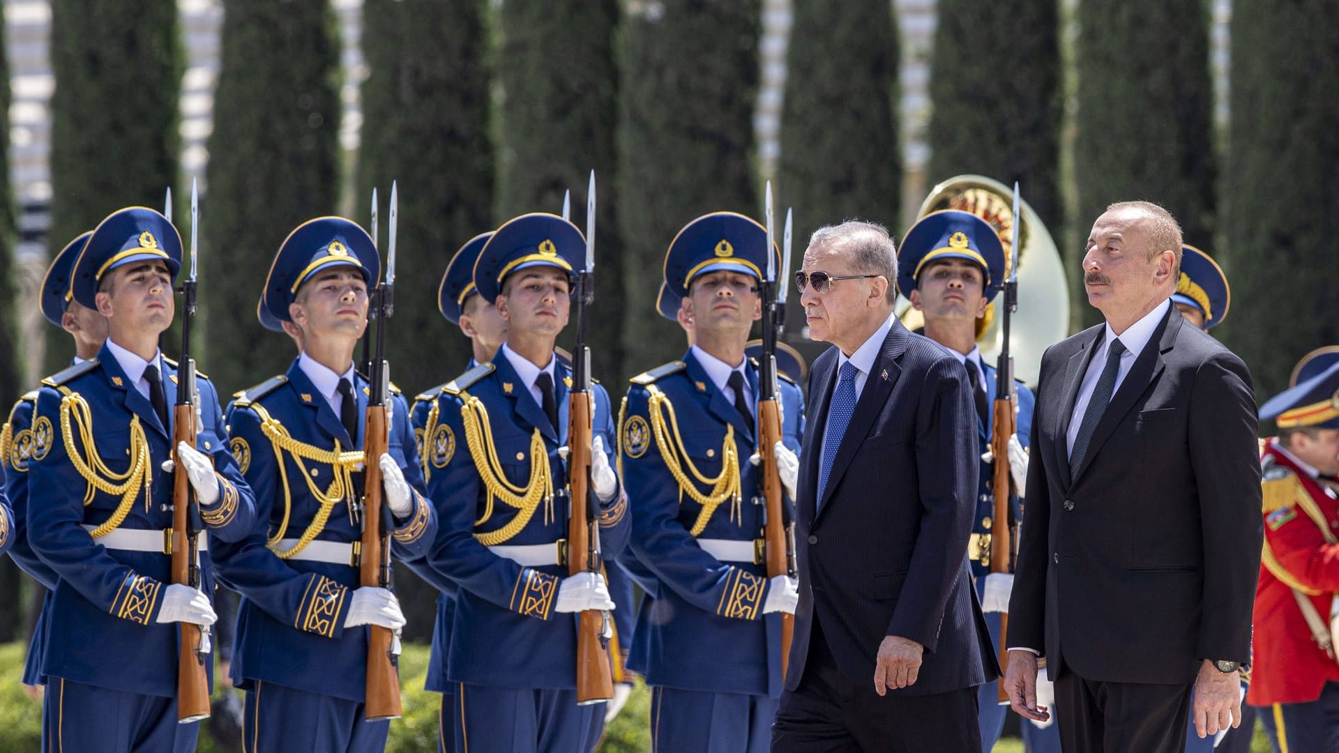 Recep Tayyip Erdoğan trifft Aliyev: Die Türkei ist Aserbaidschans engster Verbündeter.