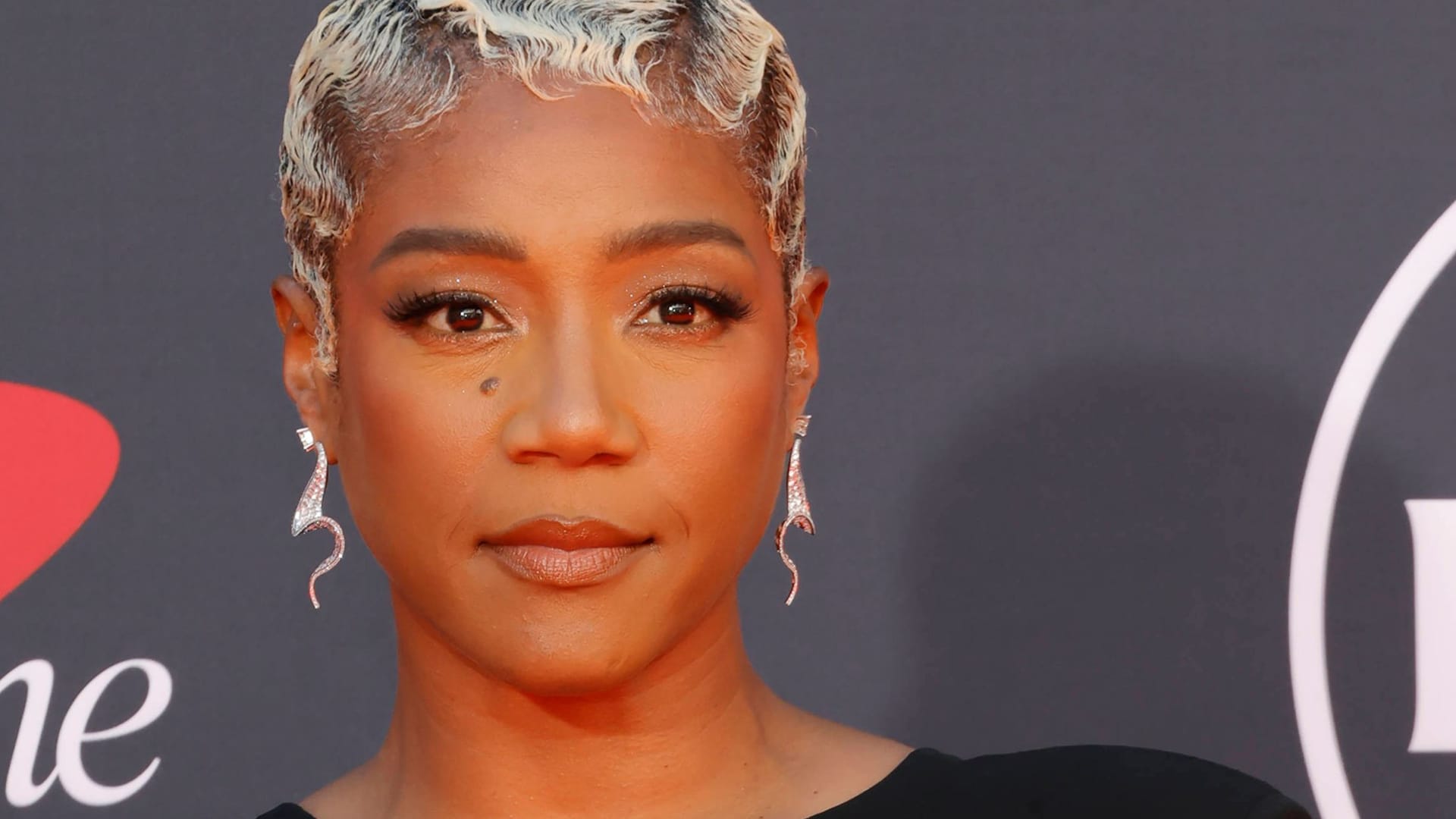 Tiffany Haddish: Die US-Komikerin wurde wegen des Verdachts auf Fahren unter Alkoholeinfluss festgenommen.