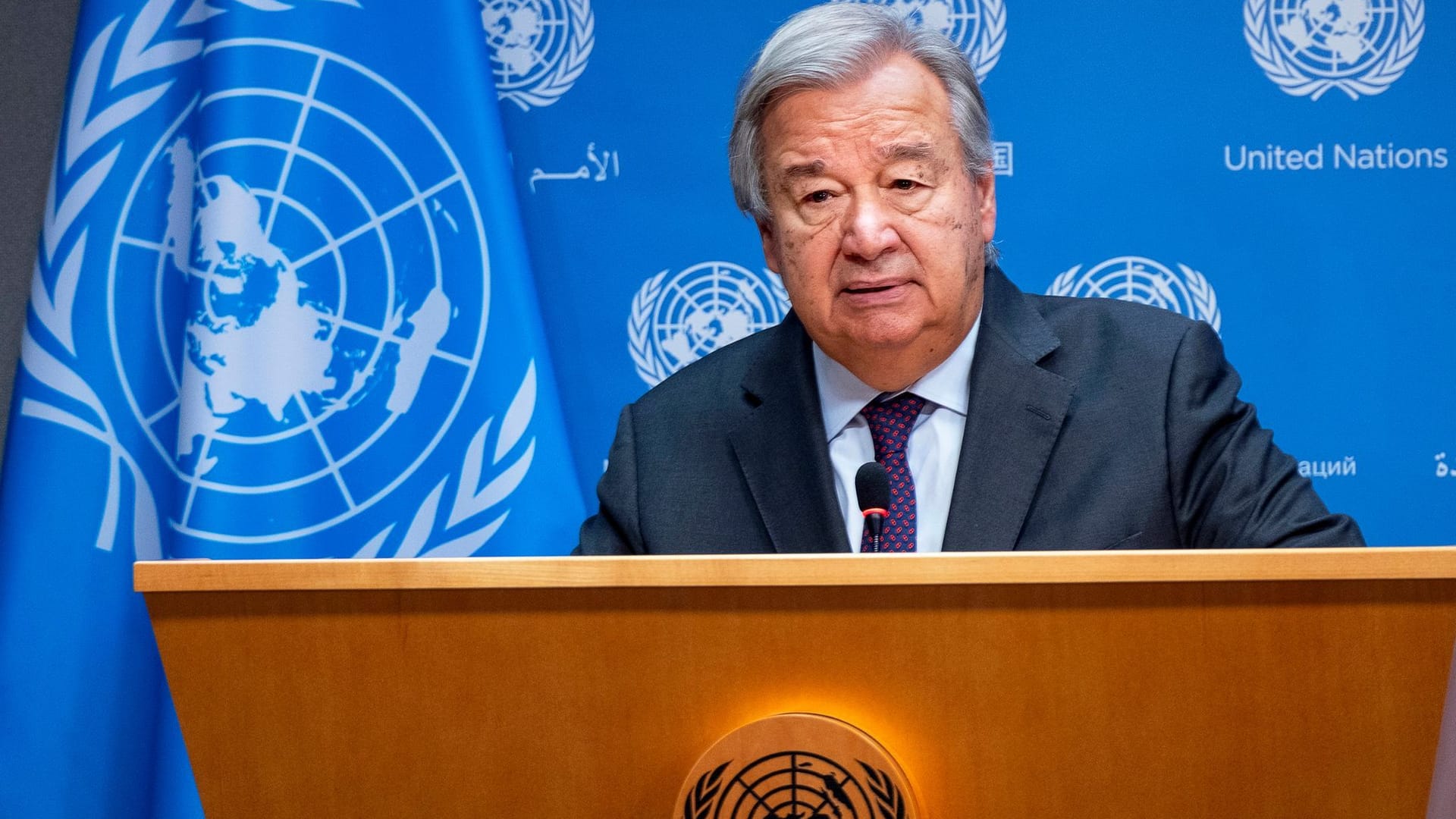 António Guterres António Guterres