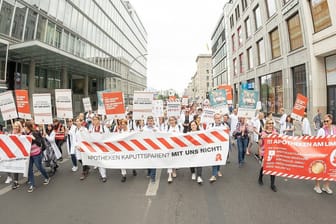 Apotheker protestieren gegen Missstände (Archivbild): Die Branche wehrt sich gegen die Pläne des Bundesgesundheitsministeriums.