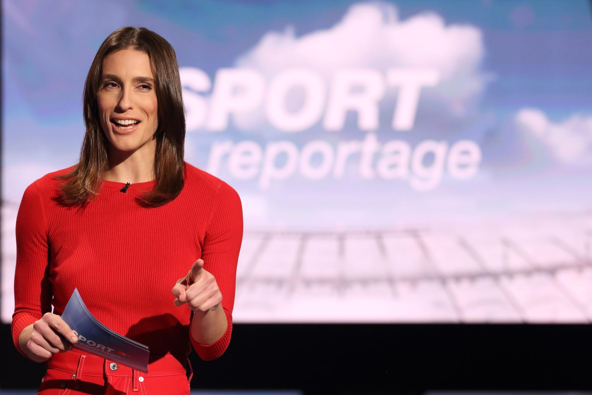 Andrea Petkovic: Die ehemalige Tennisspielerin zählt zum Moderatorenteam der Sportreportage.