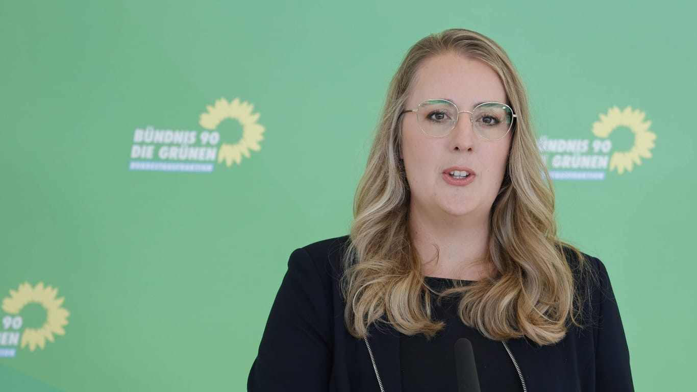 Katharina Dröge, Co-Vorsitzende der Bundestagsfraktion von Bündnis 90/Die Grünen: Beschlüsse müssen Verfassung entsprechen.