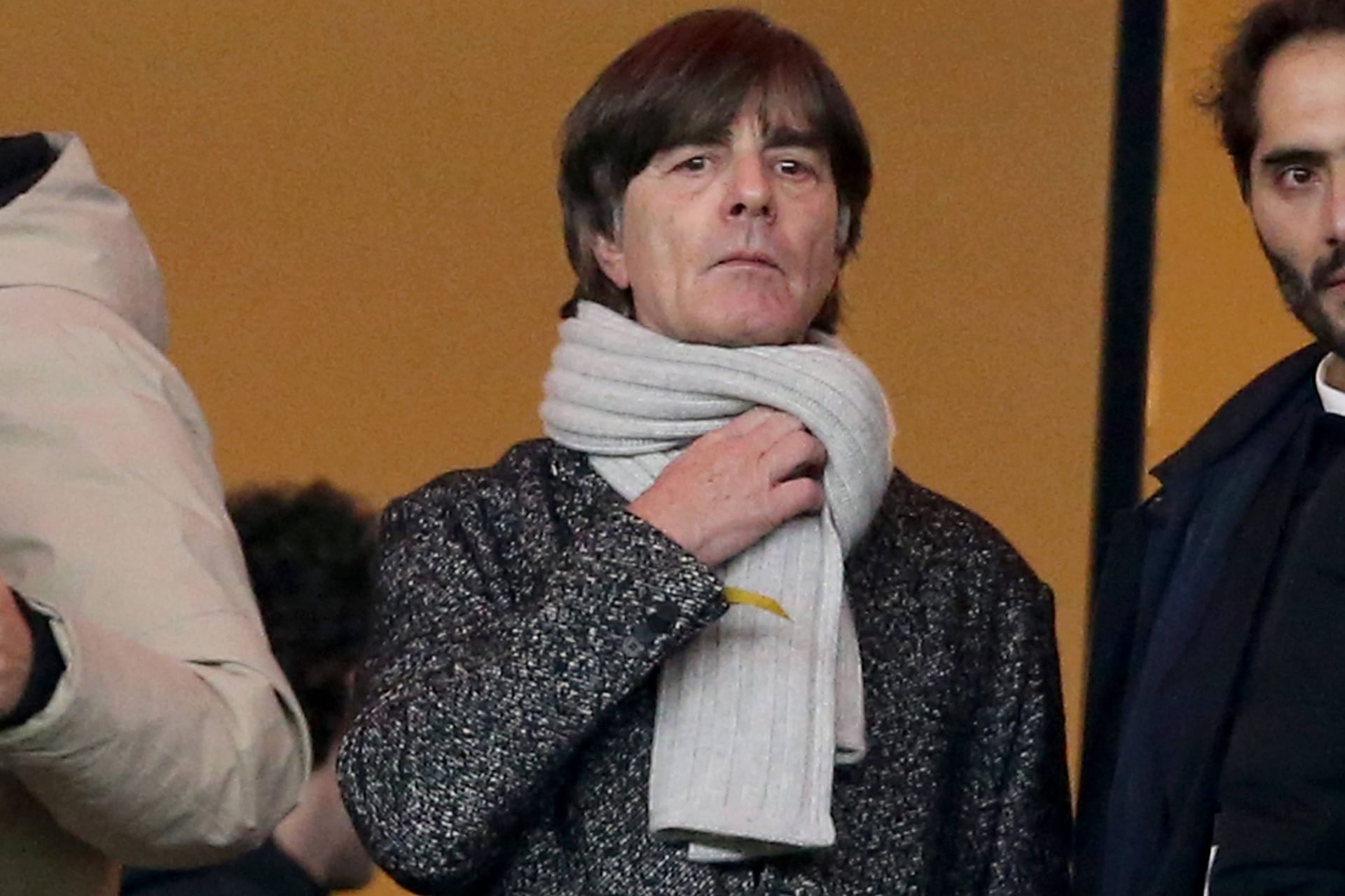 Aufmerksamer Beobachter: Joachim Löw beim Länderspiel gegen die Türkei Mitte November.