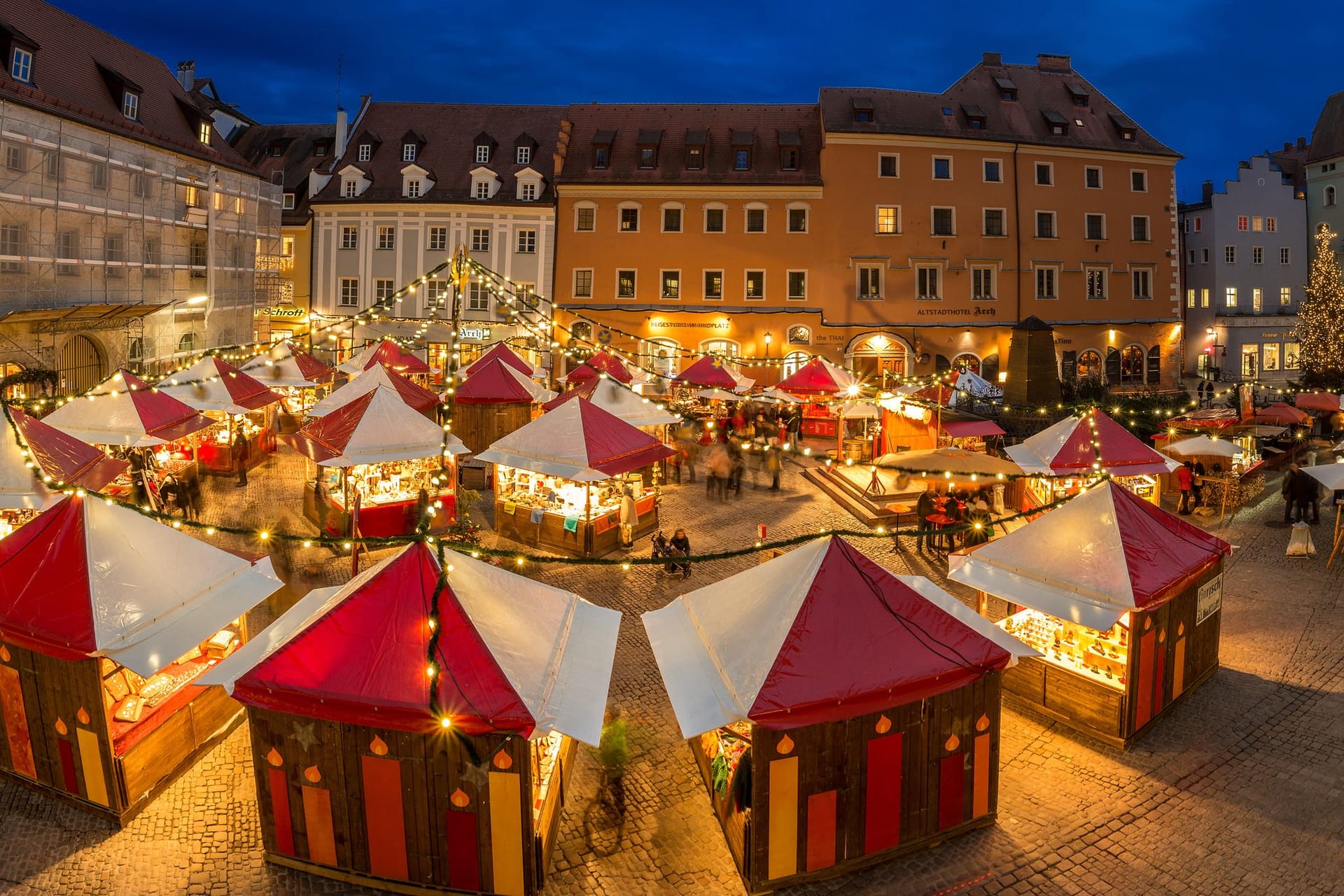 Weihnachtsmarkt in Regensburg: Hier ist es besonders festlich.