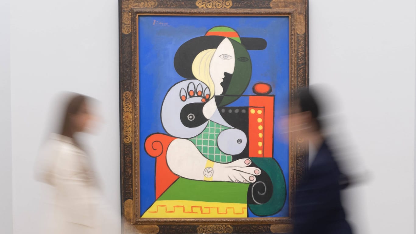 Picassos "Frau mit Armbanduhr": Das Gemälde wurde nun in New York versteigert.