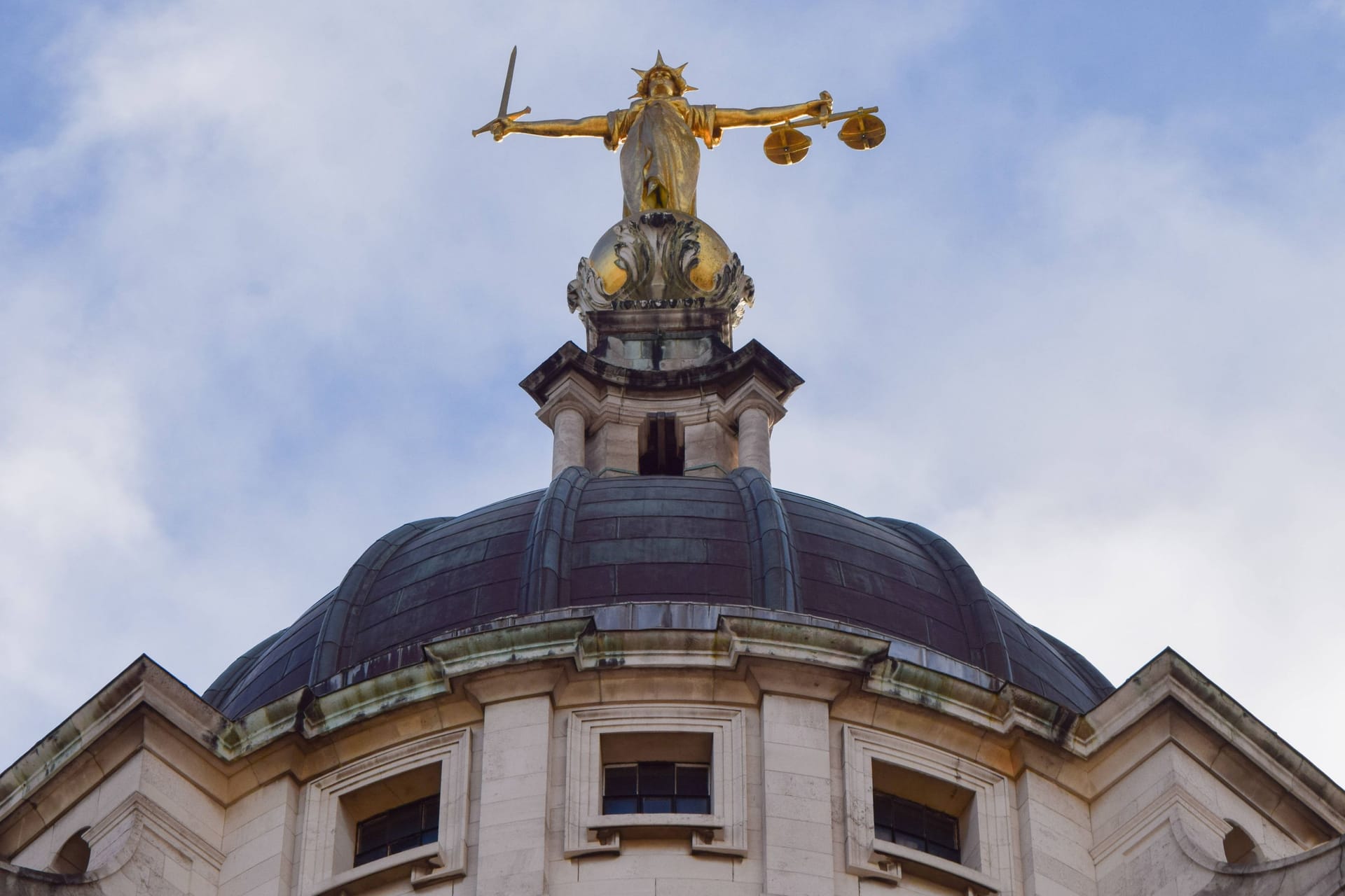 Der Strafgerichtshof Old Bailey in London (Archivbild): Ein Pärchen wurde wegen Mordes schuldig gesprochen.