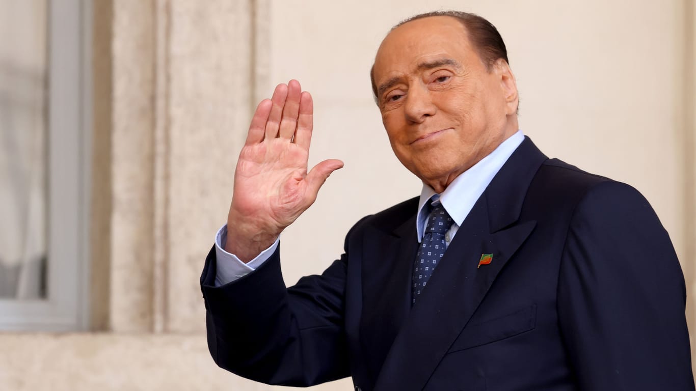 Silvio Berlusconi (Archivbild): Italiens früherer Ministerpräsident führte einen ausschweifenden Lebensstil.