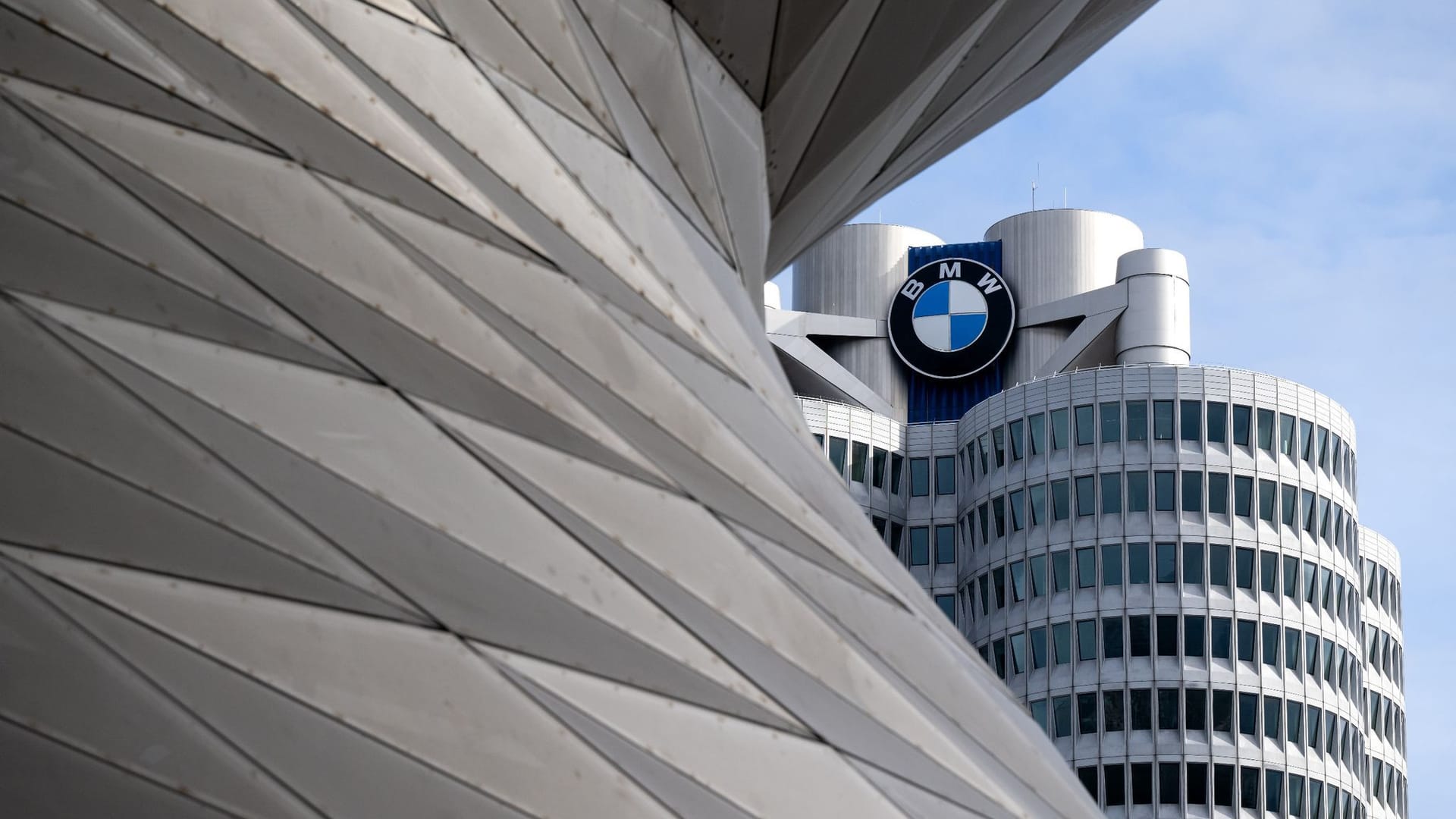 Firmenzentrale BMW Firmenzentrale BMW