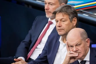Lindner, Habeck und Scholz im Bundestag: So haben sie sich das nicht vorgestellt.