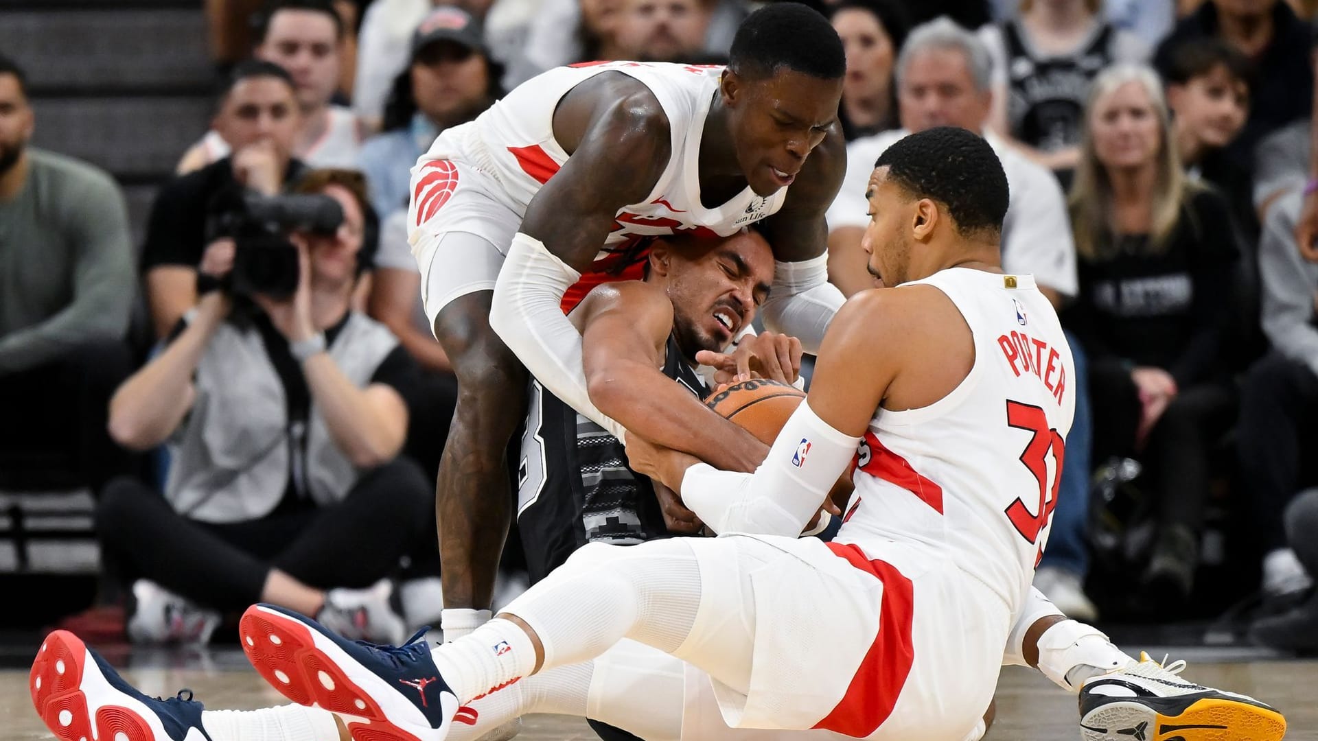 San Antonio Spurs - Toronto Raptors