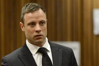 Oscar Pistorius während seines Prozesses: Der Ex-Sprinter kommt auf Bewährung frei.