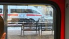 Verunfallter ICE am S-Bahnhof Berlin-Grunewald: Menschen kamen bei dem Unfall nicht zu Schaden.