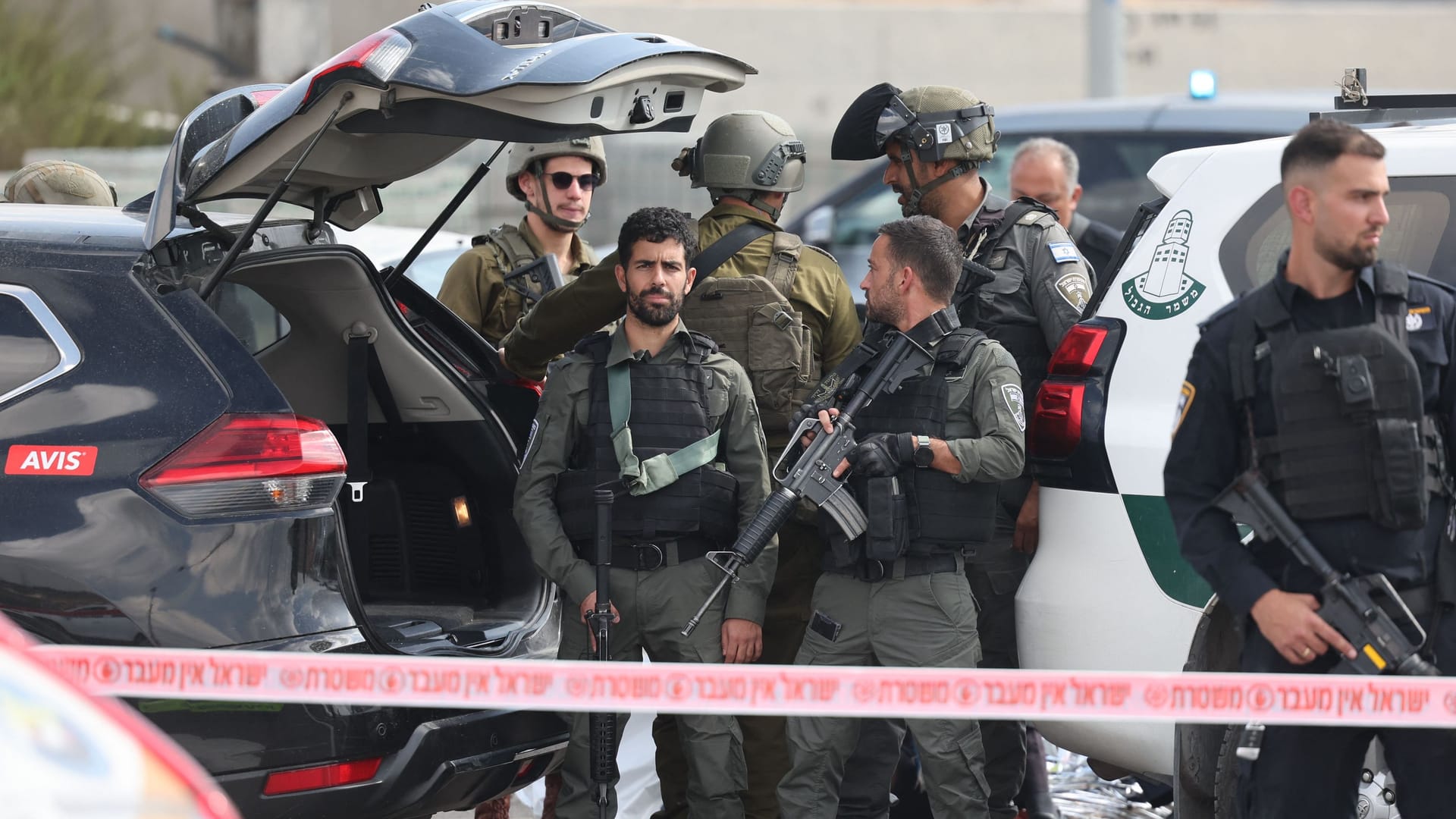 Israelischer Checkpoint im Westjordanland (Archivbild): Eine jüdische Journalistin soll von den Soldaten als Verräterin beschimpft worden sein. Israelischer Checkpoint im Westjordanland (Archivbild): Eine jüdische Journalistin soll von den Soldaten als Verräterin beschimpft worden sein.