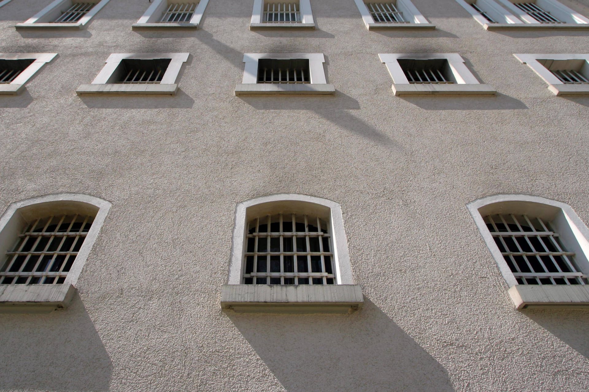 Stadelheim (Symbolbild): Vier Münchner wurden wegen Steuerhinterziehung zu Haftstrafen verurteilt.