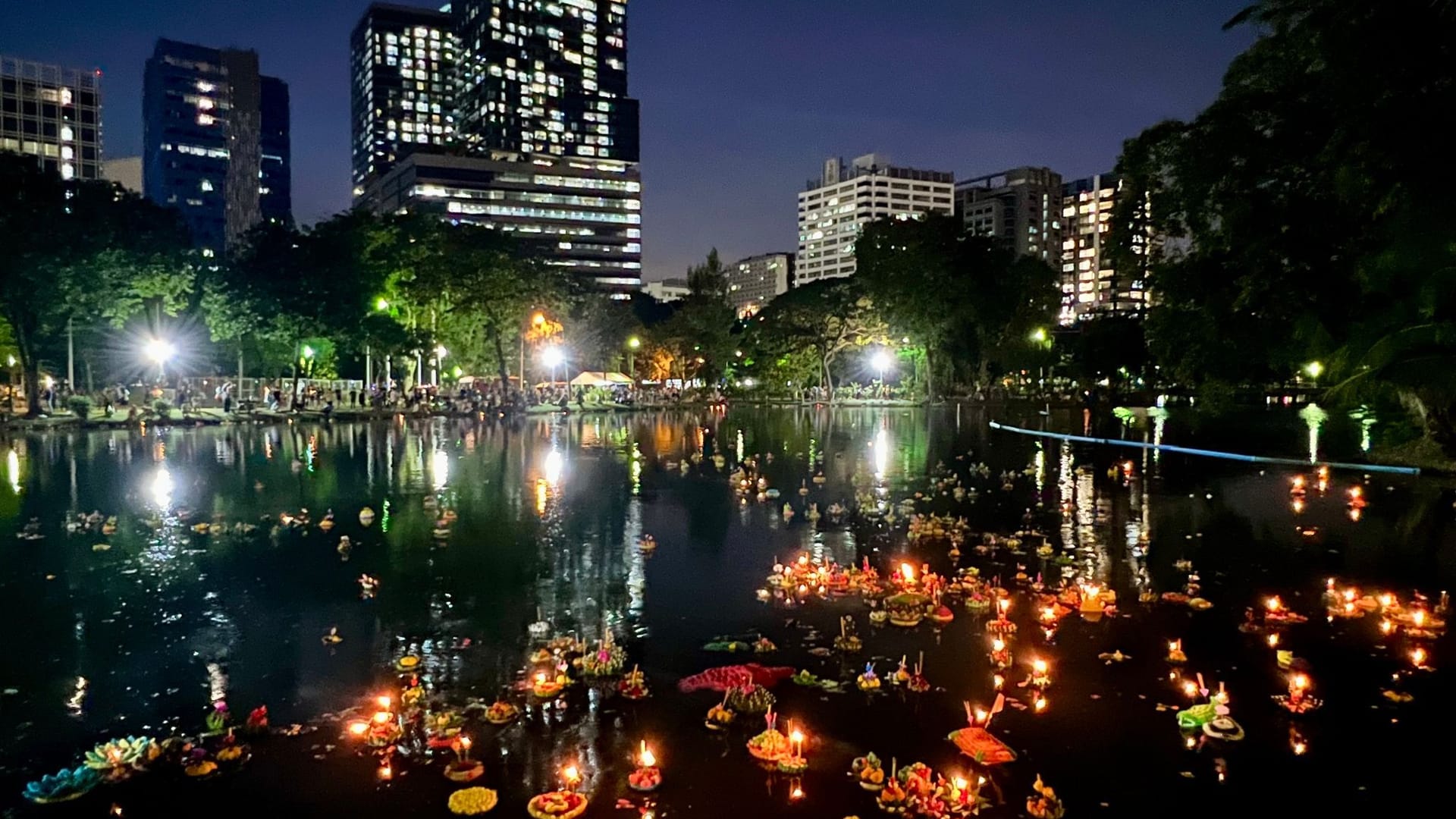 Lichterfest Loi Krathong Lichterfest Loi Krathong