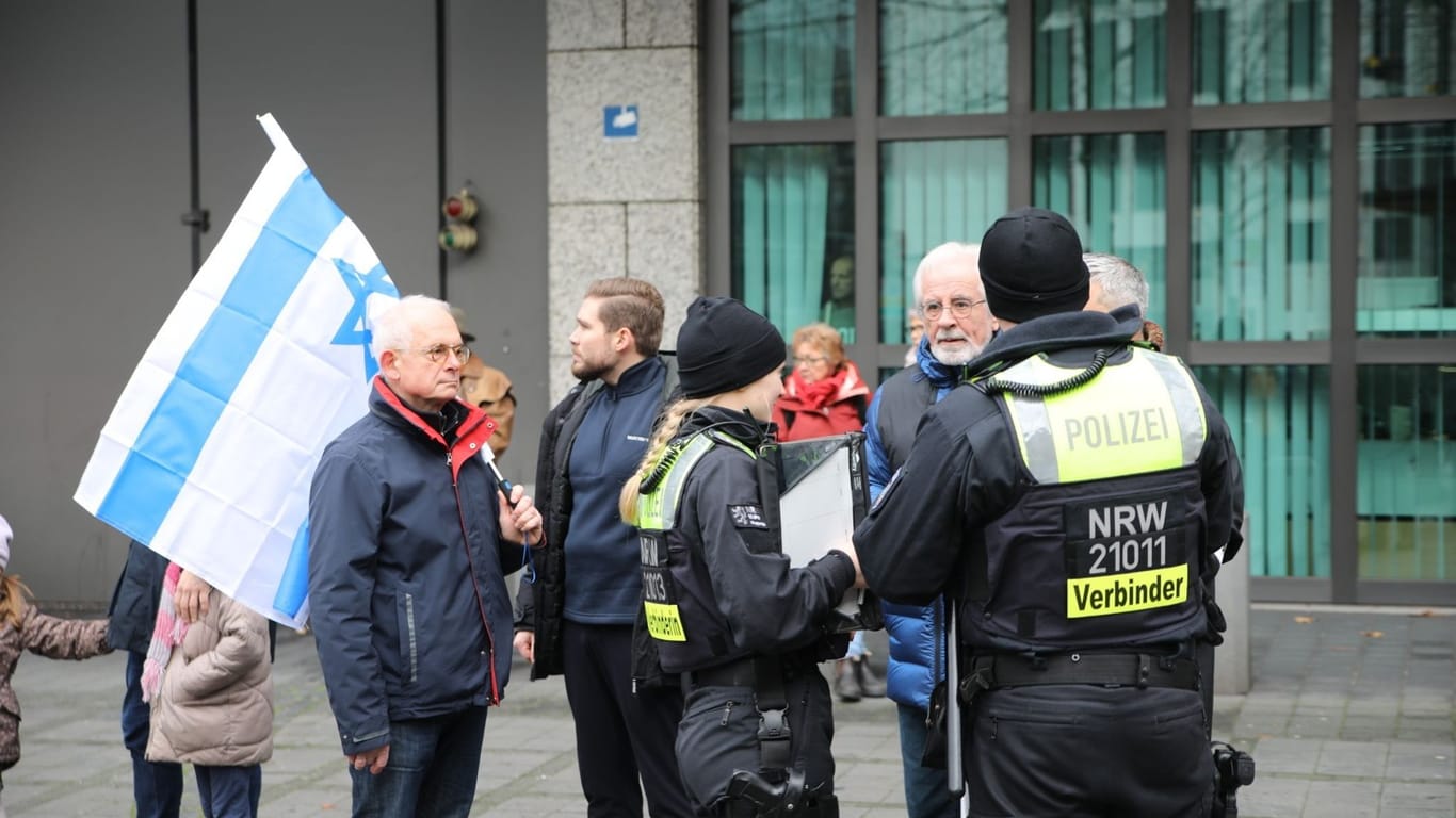 Friedensmarsch gegen Antisemitismus