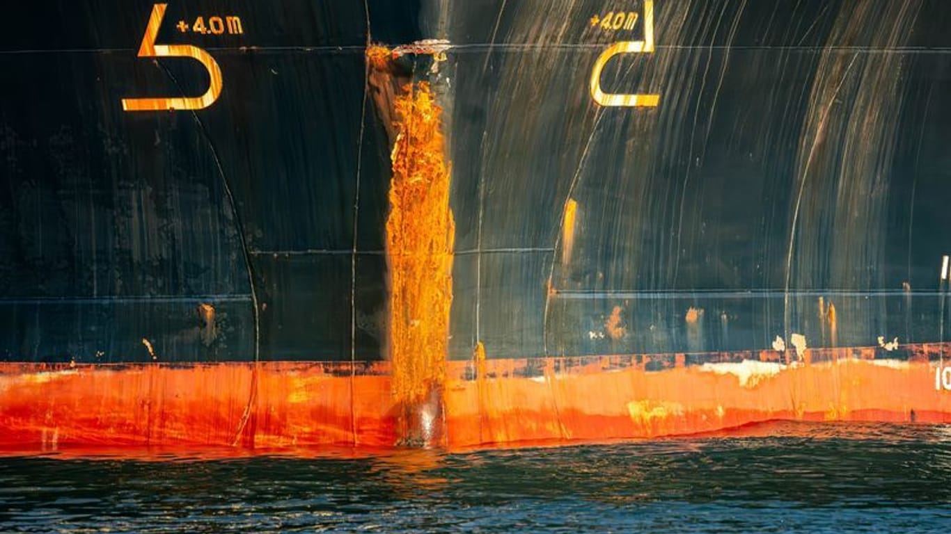 Infolge des Zusammenstoßes mit der "Polesie" ist der Frachter "Verity" in der in der Nordsee gesunken