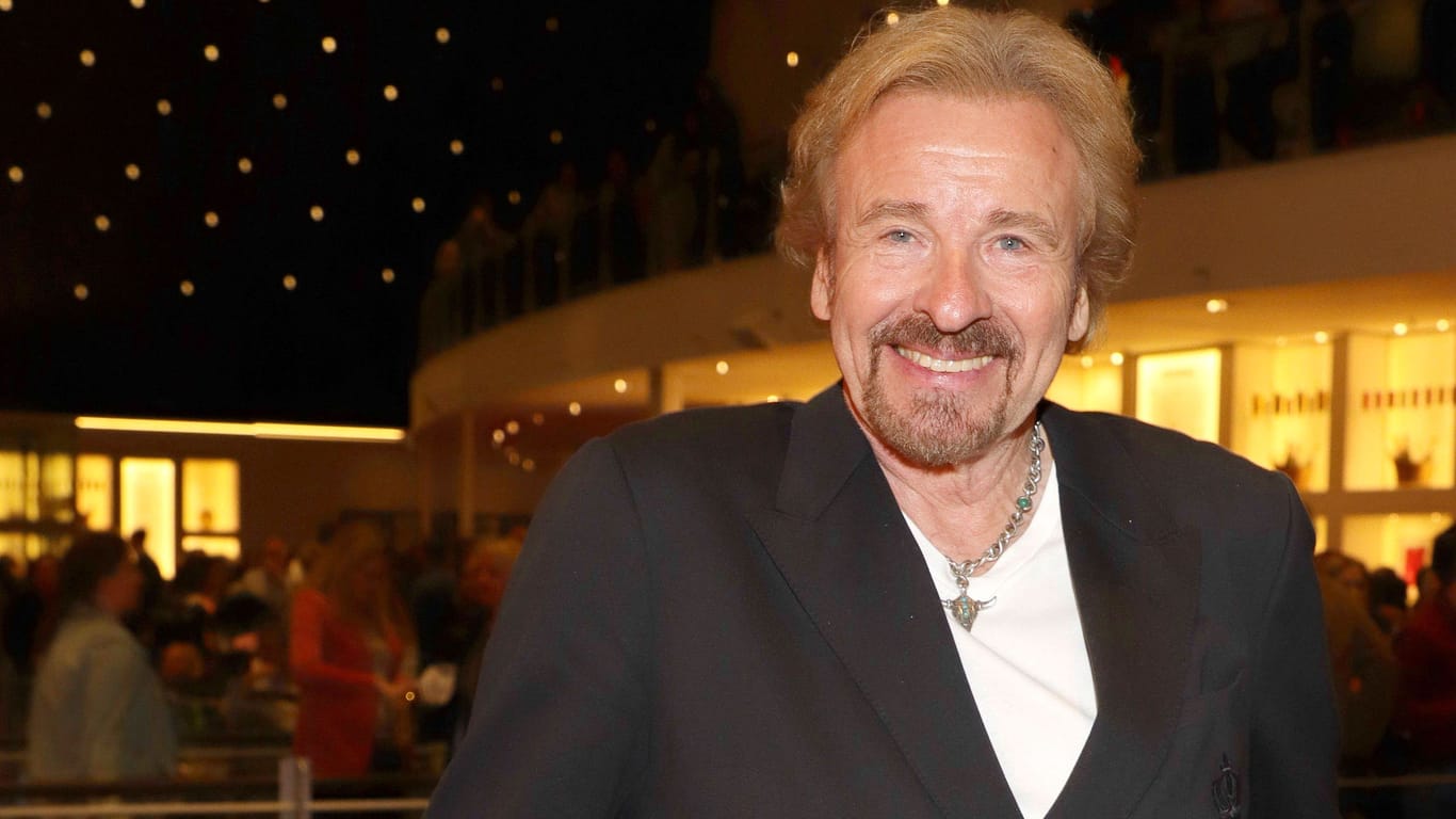 Thomas Gottschalk: Am Samstagabend begrüßt er wieder die Zuschauer zu "Wetten, dass..?".