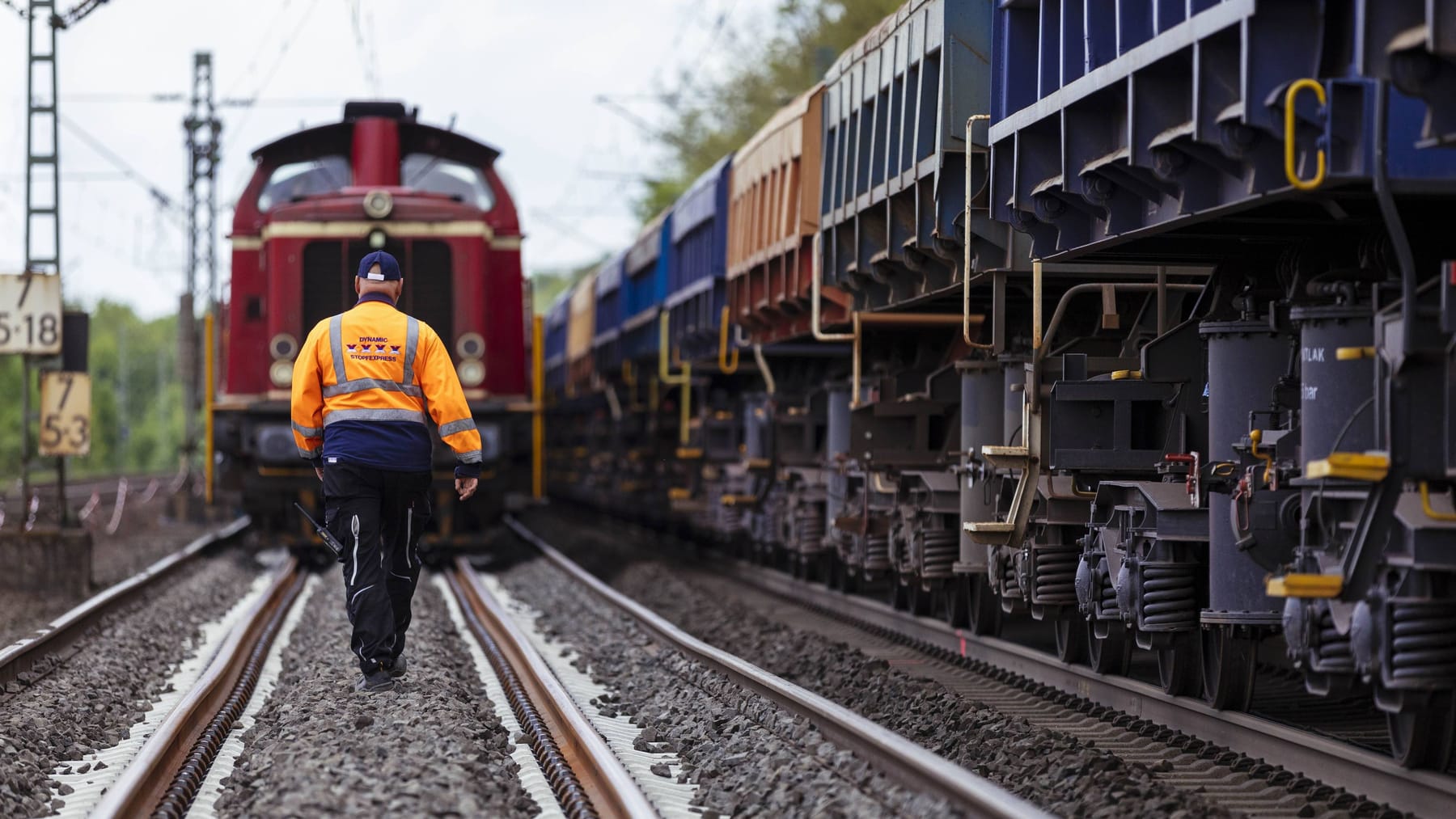 Köln: Bauarbeiten Der Bahn Beeinträchtigen Zugverkehr Zwölf Tage Lang